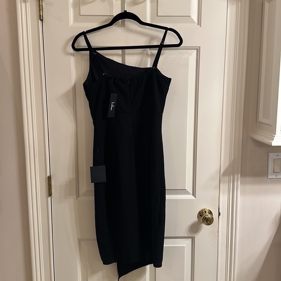 NWT Lulu’s Shape the Night Black Asymmetrical Midi Dress - Picture 7 of 7